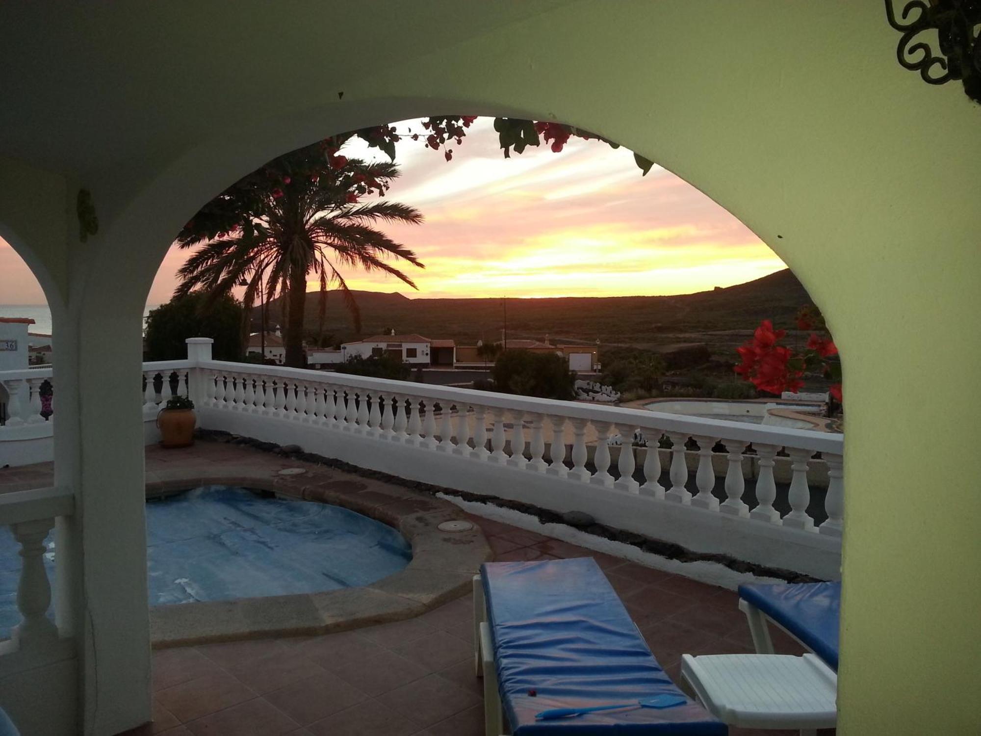 Colina Golf Excellent Holiday Home With Heated Pool San Miguel de Abona Exterior photo